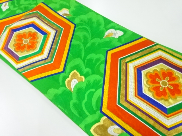 アンティーク　重ね亀甲に花模様織出し袋帯（着用可）